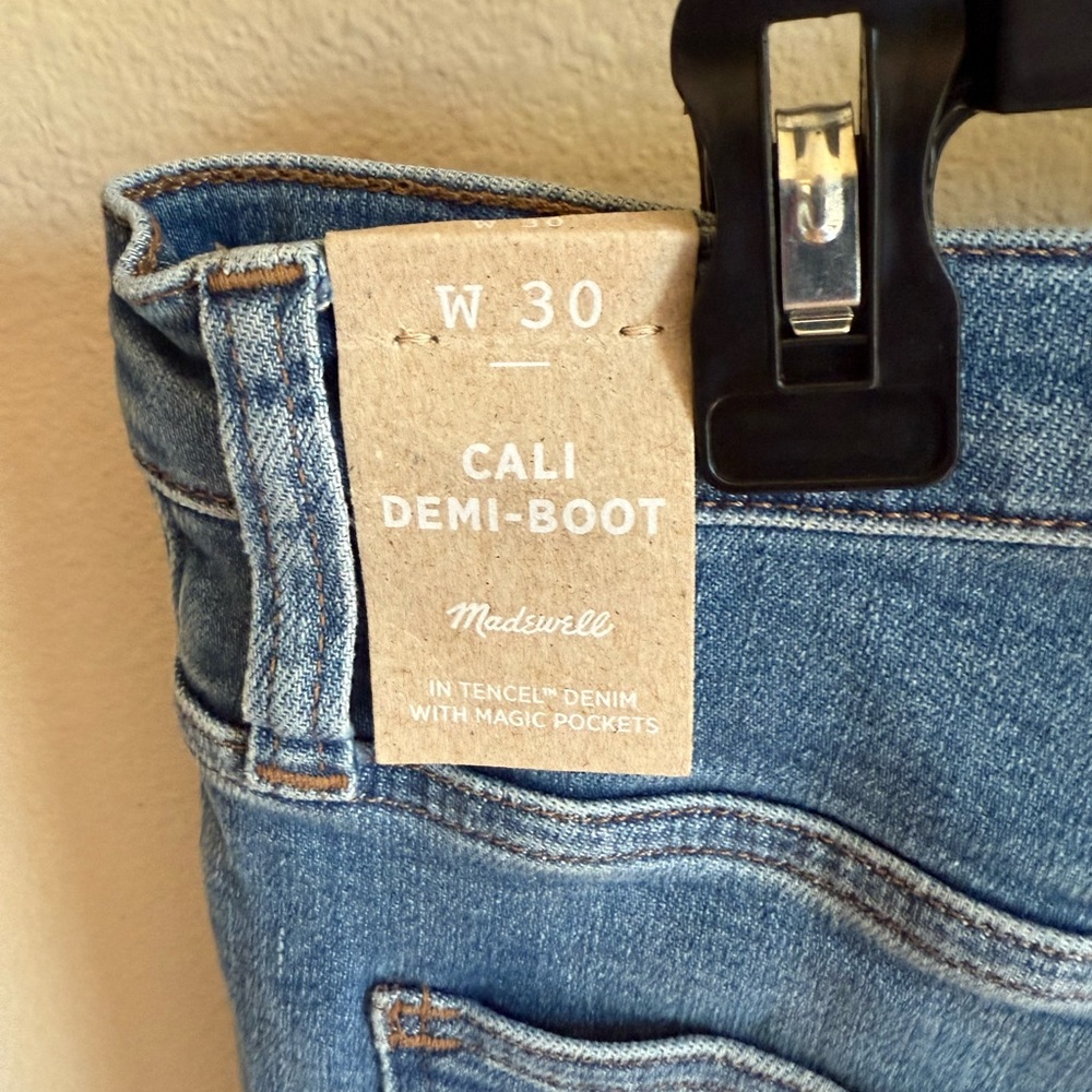 Madewell Cali Boot Cut Jeans